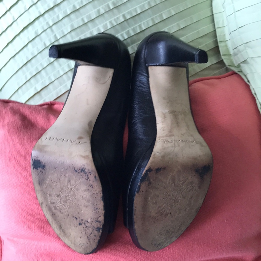 Shoes - Picture 2 of 4